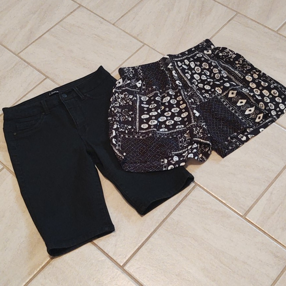 D. Jeans Bundle of High Waisted Shorts 6
